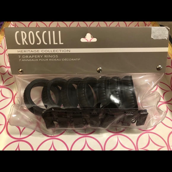 7 - Drapery Rings. Used. - Picture 4 of 6